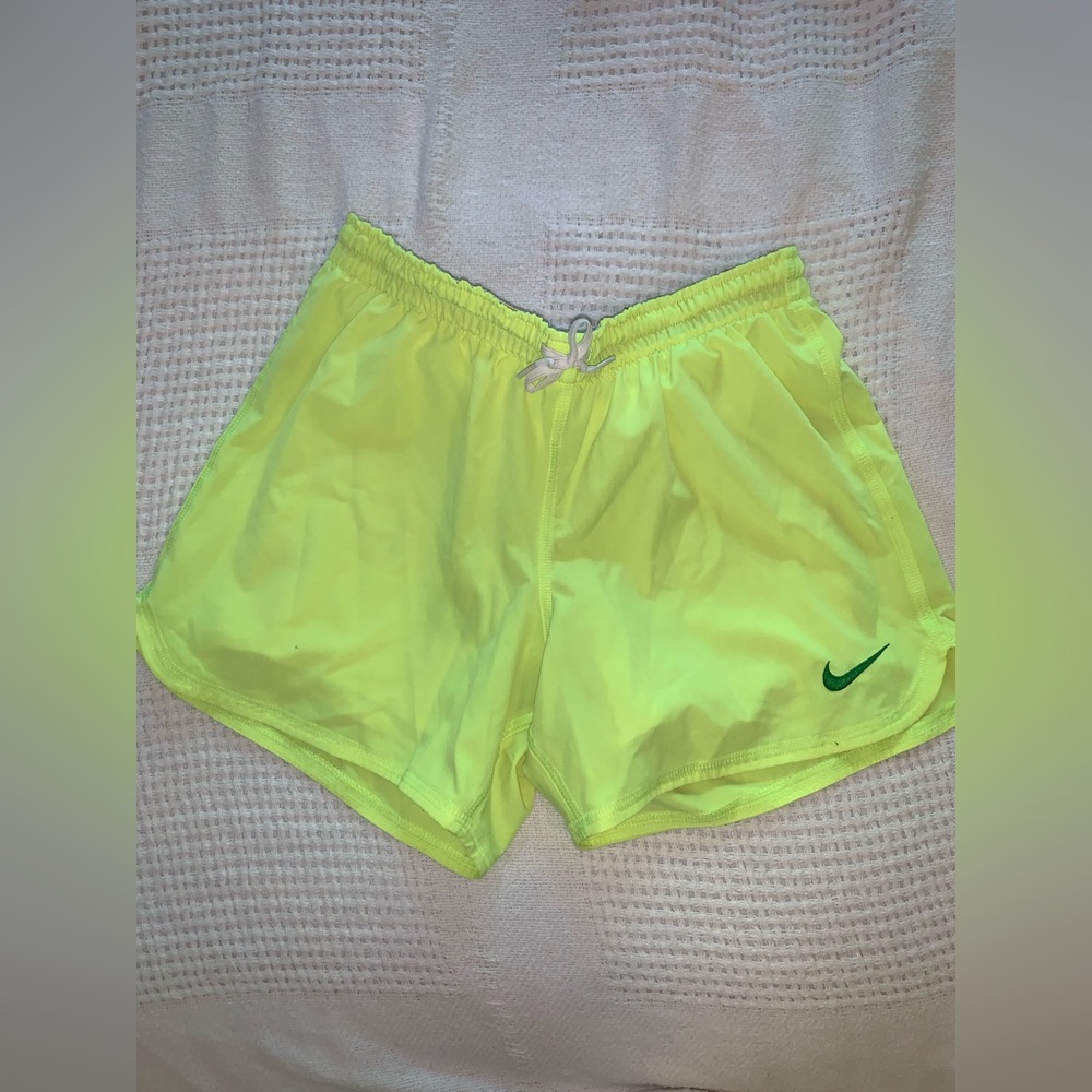Nike Dri-Fit fully lined running athletic shorts neon yellow green size XS